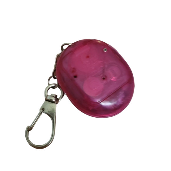 Vintage playmates Nano baby purple clip on keychain virtual toy - Picture 3 of 3